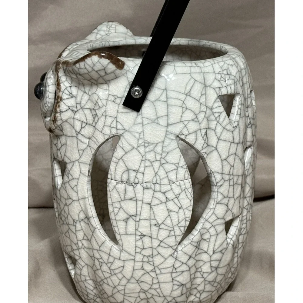 Pair Of Large Ceramic Owl Tealight With Metal‎ Handle